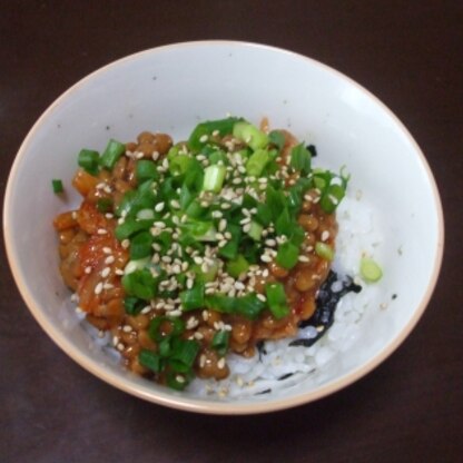海苔を混ぜたご飯とキムチ納豆の相性が抜群ですね♫
とっても美味しかったです～♡